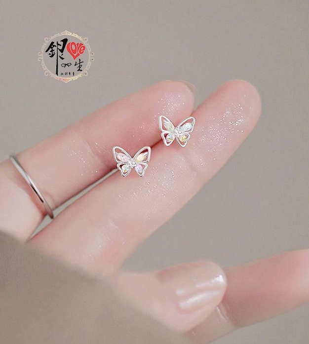s925純銀彩色蝴蝶耳環