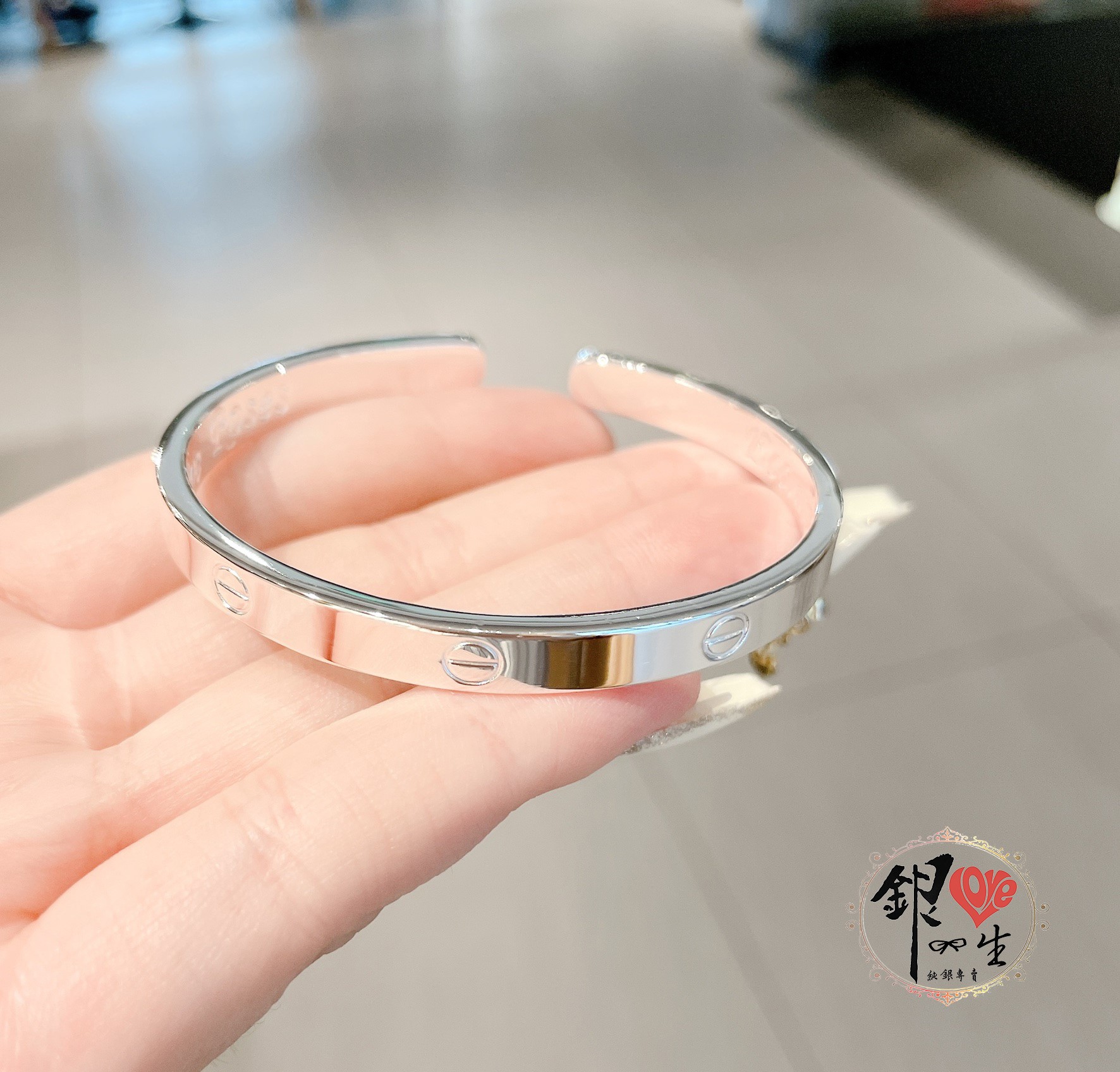 s999純銀 螺絲紋  時尚 手鐲