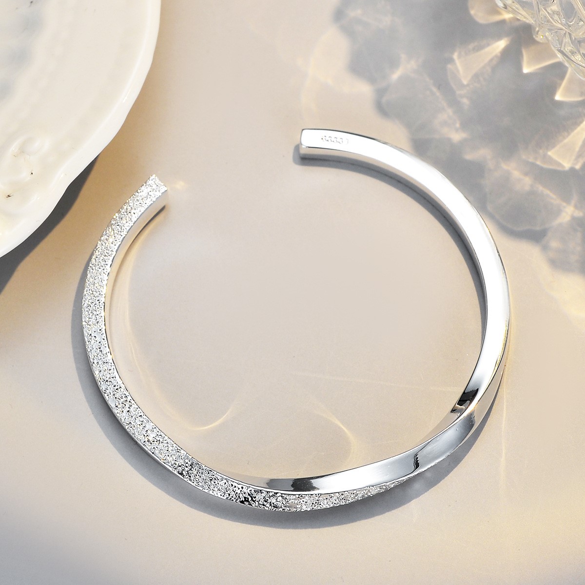 s999純銀 噴砂扭曲 ∞ 時尚 手鐲