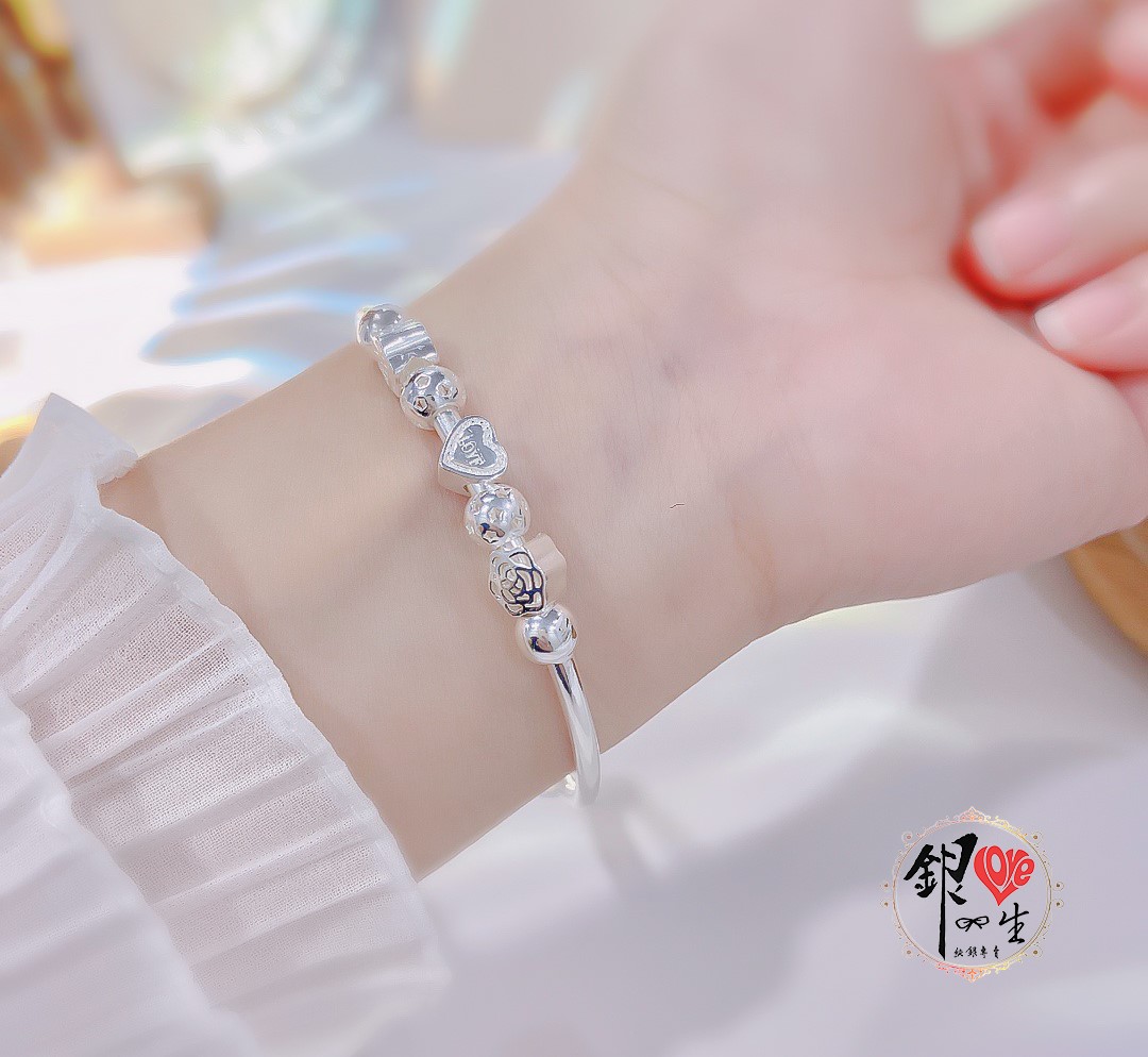 s999純銀 愛心小花串珠式  推拉手鐲