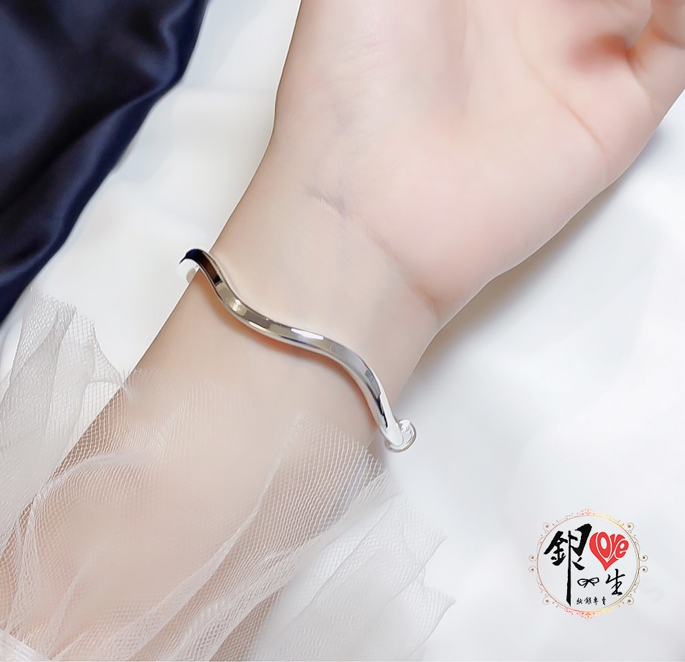 s999純銀  波浪 亮面 細緻 推拉手鐲