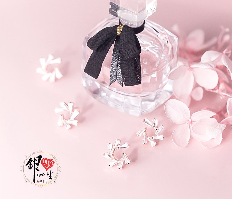s925純銀 璀璨 旋轉花  耳針式 耳環
