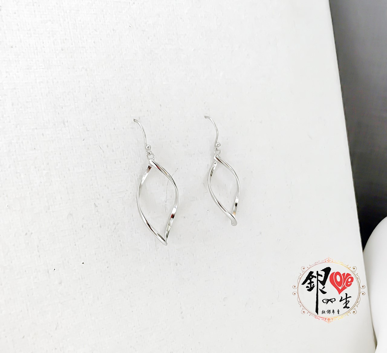 s925純銀 簡約水滴 扭曲  耳鈎式 耳環 