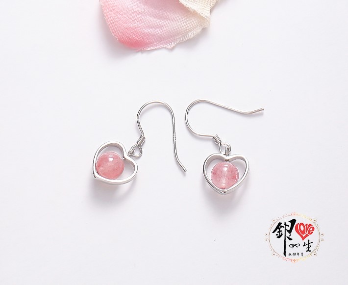 s925純銀 愛心 草莓水晶 耳鈎式 耳環