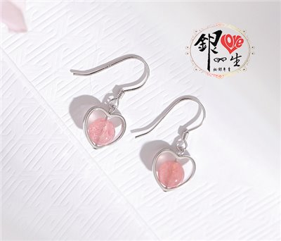 s925純銀 愛心 草莓水晶 耳鈎式 耳環